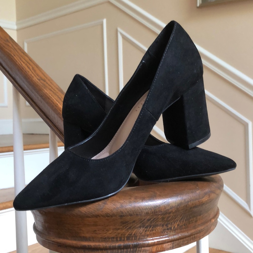 KELLY & KATIE Chunky Black Heels